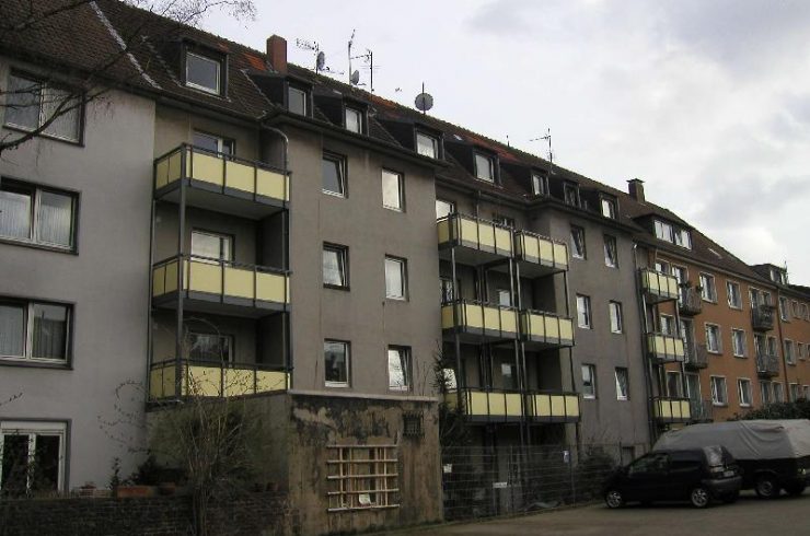 2-Raum Wohnung mit Balkon in Essen Frohnhausen für Selbstzahler